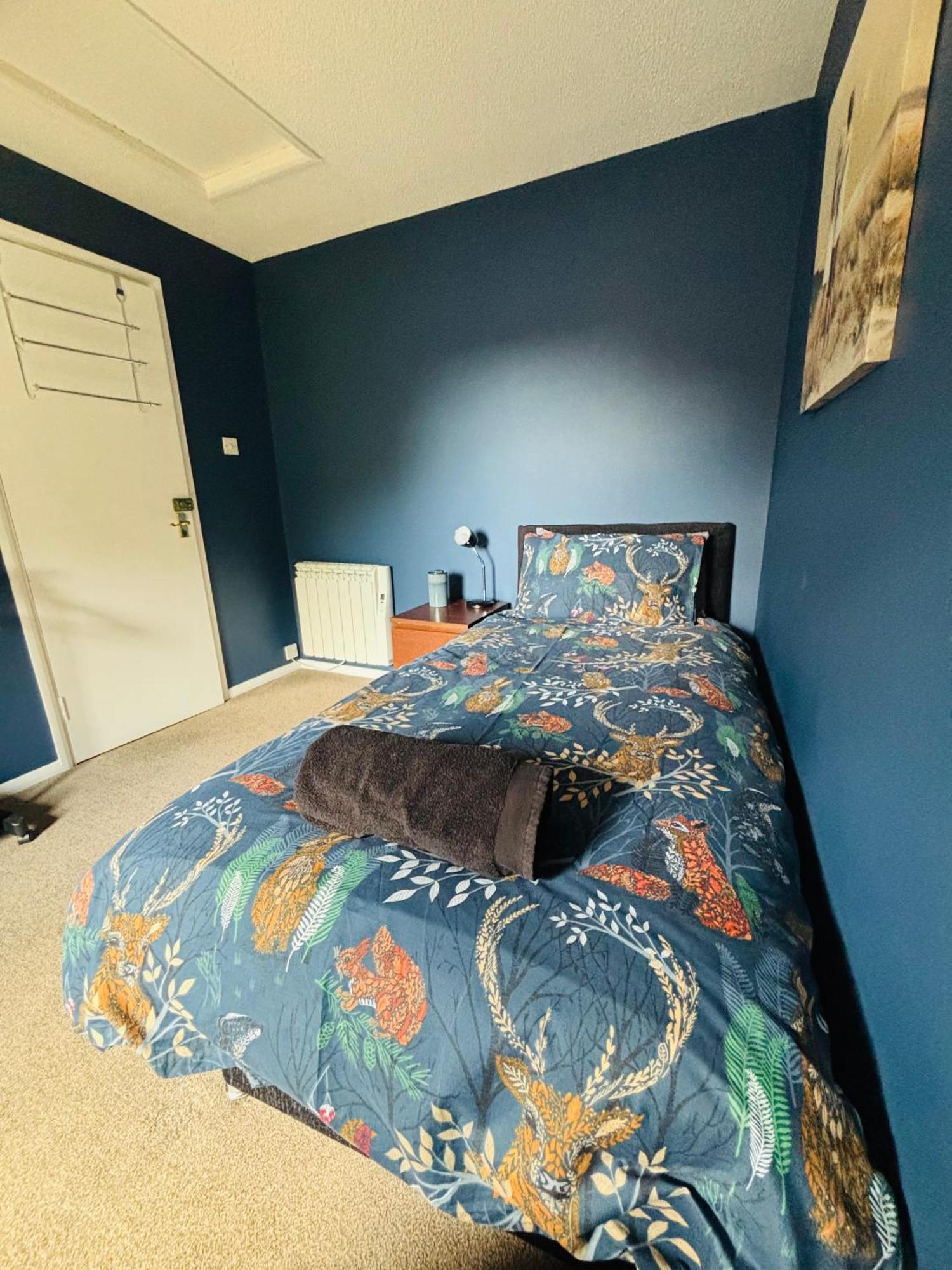 The Number Eleven Apartment Kilmuir  Esterno foto