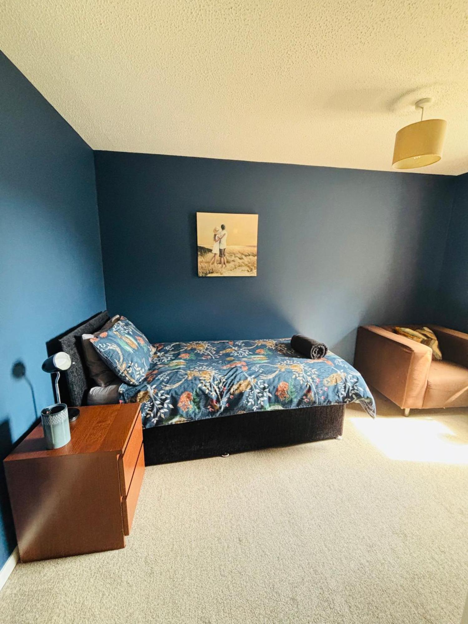 The Number Eleven Apartment Kilmuir  Esterno foto